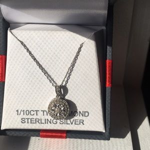 BNWT Sterling Silver Diamond Necklace